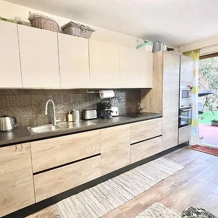 Joli 2 Pieces Avec Grand Jardin Apartament