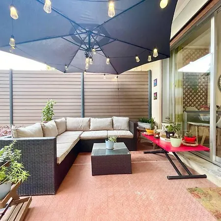 Apartment Joli 2 Pieces Avec Grand Jardin Menton